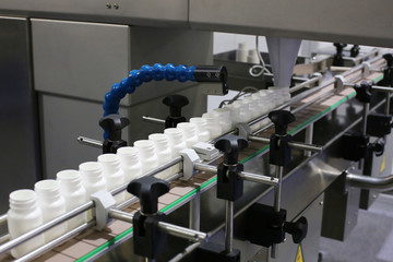 Automatic line for production of medicines