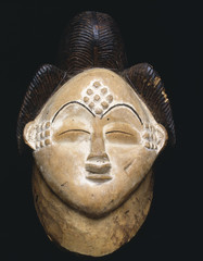 Masque Bapunu