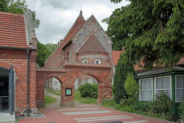 Fototapeta na wymiar Die Kirche in Altenkirchen auf Rügen.2