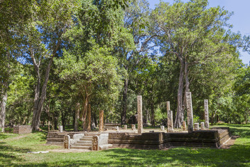 In der Pilgerst&auml;tte der alten K&ouml;nigstadt Anuradhapura auf der tropischen Insel Sri Lanka