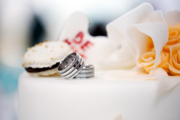 Fototapeta na wymiar wedding rings