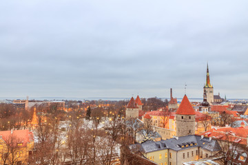 Fototapeta na wymiar aerial view of the old and modern city, Tallinn