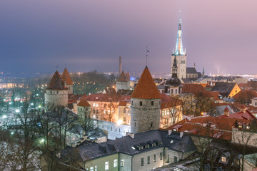 Obraz premium aerial view of the old and modern city, Tallinn
