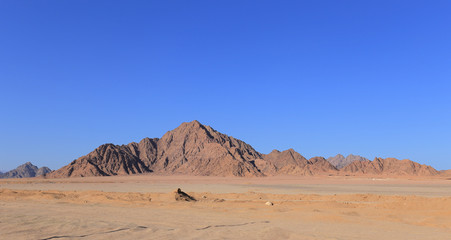 Fototapeta na wymiar Sinai landscape with mountains in Egypt