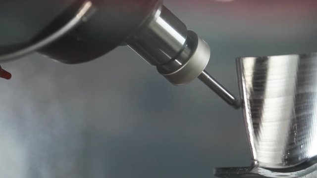 Milling machining centers CNC for metal processing
