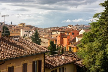 Fototapeta na wymiar VIEW OF HISTORIC HOUSES IN FLORENCE, ITALY