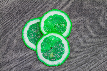 Grüne Limonen