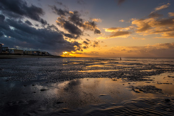 Sonnenuntergang im Watt