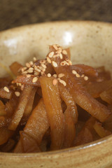 ヤーコンのキンピラ　yacon