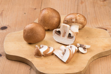 brown champignon mushrooms