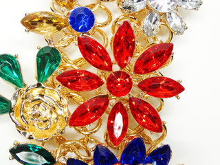 jewelry with bright crystals brooch luxury fashion