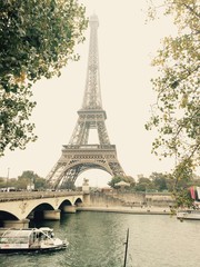 Obraz premium Eiffel Tower in vintage style