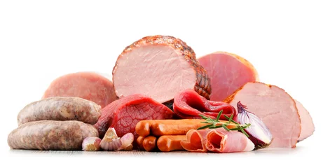 Crédence de cuisine en verre imprimé Viande Meat products including ham and sausages isolated on white