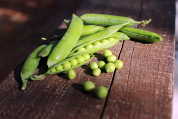 Green pea pods and peas