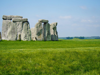 Naklejka premium Ancient ruins of Stonehenge in English countryside on a sunny day.