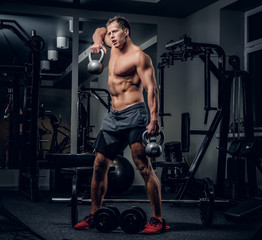 A man doing shoulders workouts.
