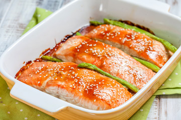 Roasted teriyaki salmon with asparagus