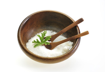 Brown and white sugar