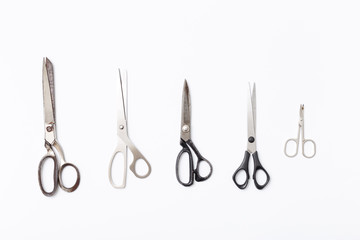 Many old scissors. - 136867447