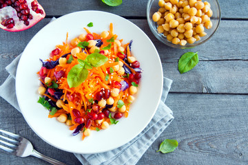 Chickpea and veggie salad