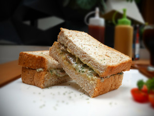 Mushroom and cheese wholewheat sandwich