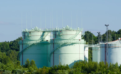 Oil storage tank in petrochemical refinery industry