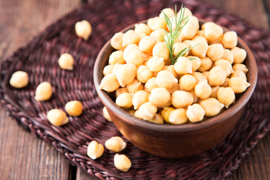 Cooked Chickpeas on a bowl. Chickpeas is nutritious food. 