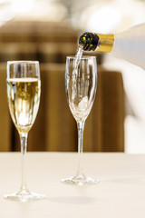 champagne glasses