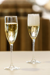 champagne glasses