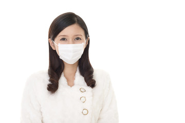 マスクをした女性