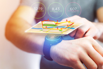 Running interface on a sport smartwatch with data informations