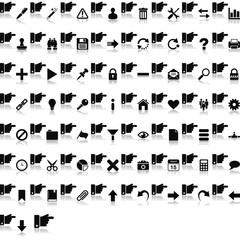 Hand mit Overlays und Spiegelungseffekt