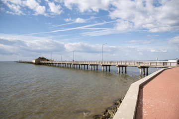 Fototapeta na wymiar Fairhope Pier on Mobile Bay in Baldwin County Alabama USA.