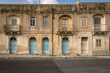 Fototapeta na wymiar Malta doors