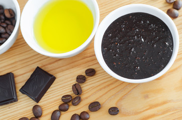 Homemade cocoa (dark chocolate), olive oil ground coffee mask (scrub). DIY cosmetics