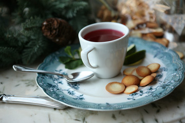  berry tea with lime and biscuits