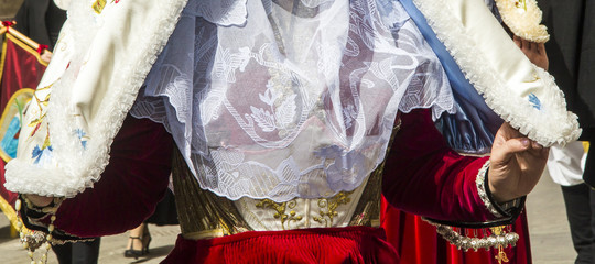 CAGLIARI, ITALIA - MAGGIO 1, 2013: 357^ Processione Religiosa di Sant'Efisio - Sardegna