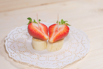 Strawberry and banana canape