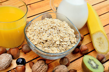 oat cereal on table