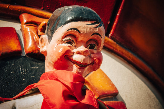 Figuren auf Mottowagen, Rosenmontagszug in M&uuml;nster