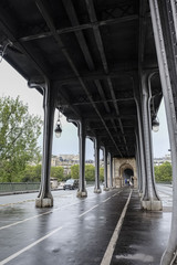Pont de Bir-Hakeim, Paris, France