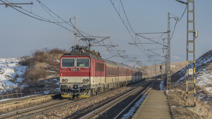Obraz premium Fast train in station Spisske Tomasovce