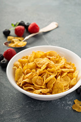 Cornflake cereals in a bowl