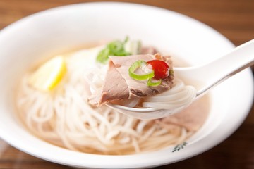 Fresh beef and onion, light and delicious beef rice noodle made of ingredients
