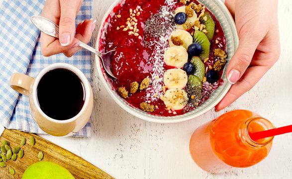 Breakfast with berries smoothies