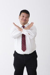 スーツを着た男性