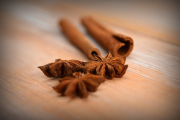 star anise and cinnamon sticks