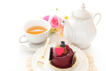 Raspberry mousse cake