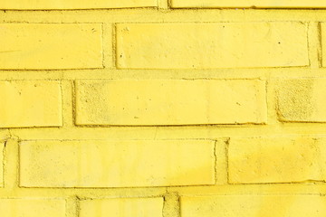 gelbe Ziegelsteinmauer, Ziegelsteinee