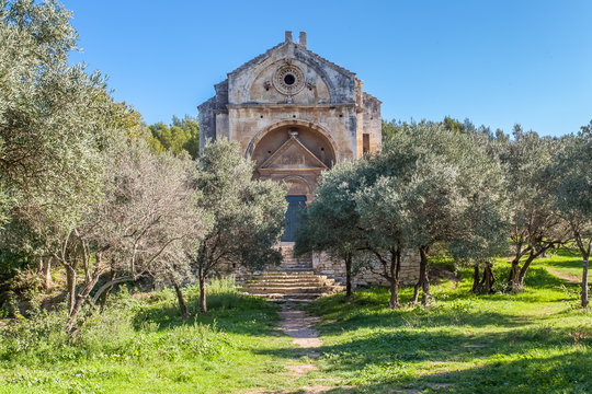 chapelle Saint-Gabriel de Tarascon, Provence, France 